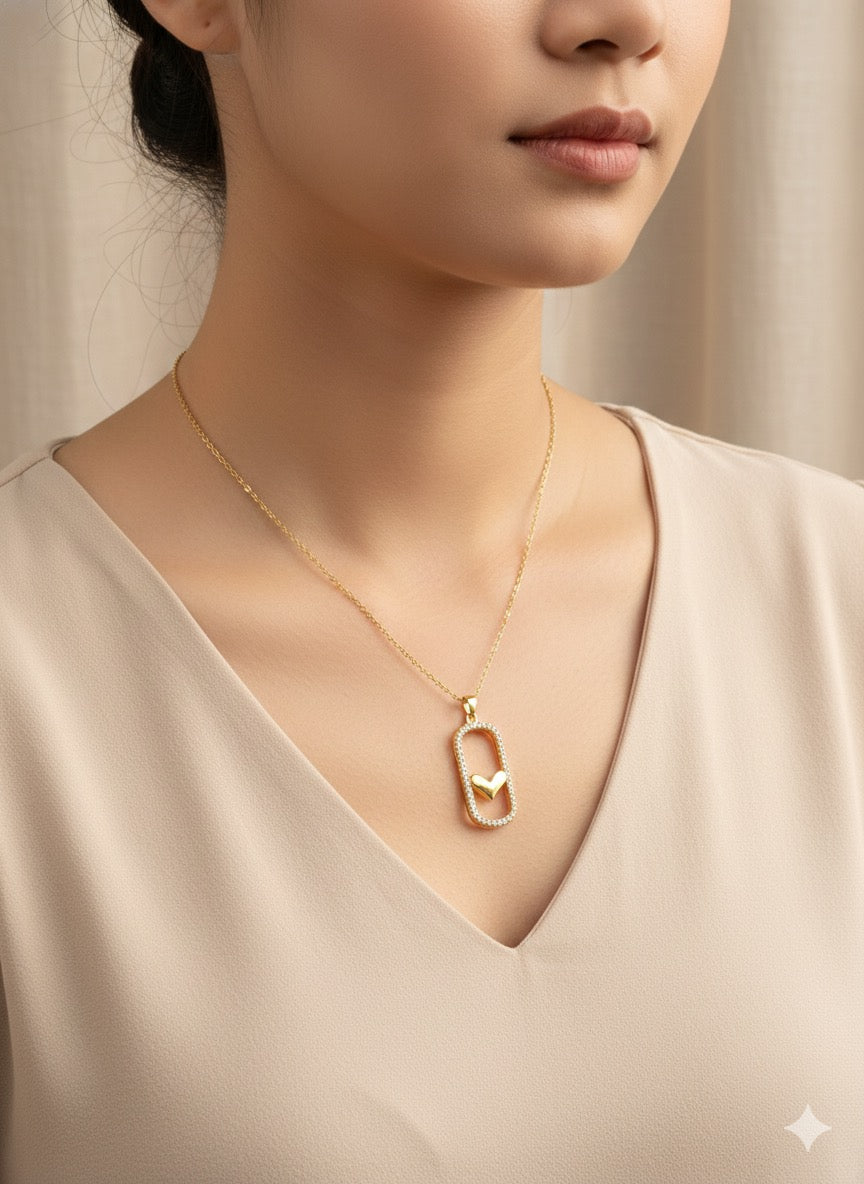 Gold Pearl Stainless Steel Necklace – Elegant Mix